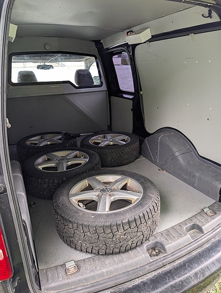 Volkswagen Caddy Maxi 5 of 8