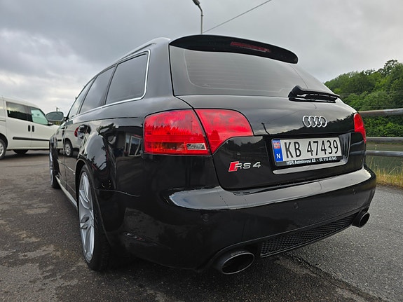Audi RS4 12 of 30