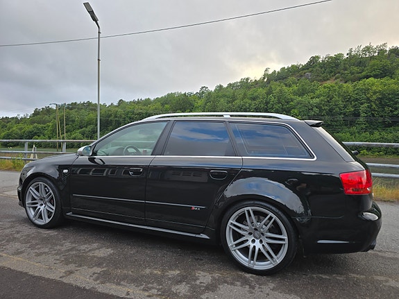 Audi RS4 9 of 30