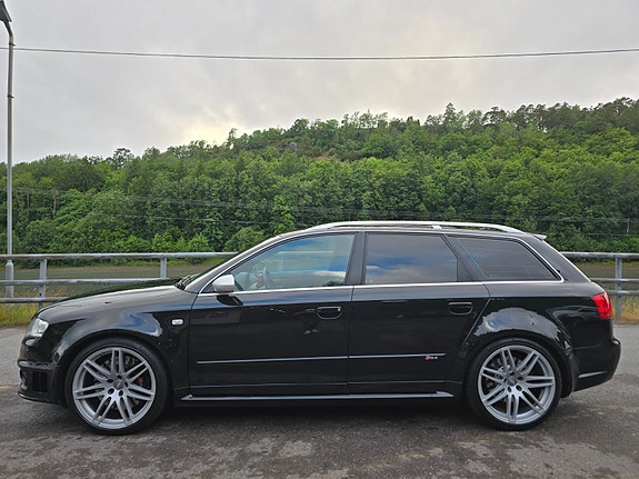 Audi RS4 8 of 30