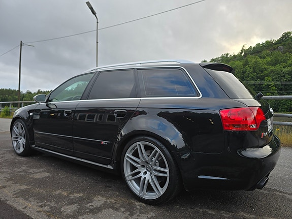Audi RS4 10 of 30