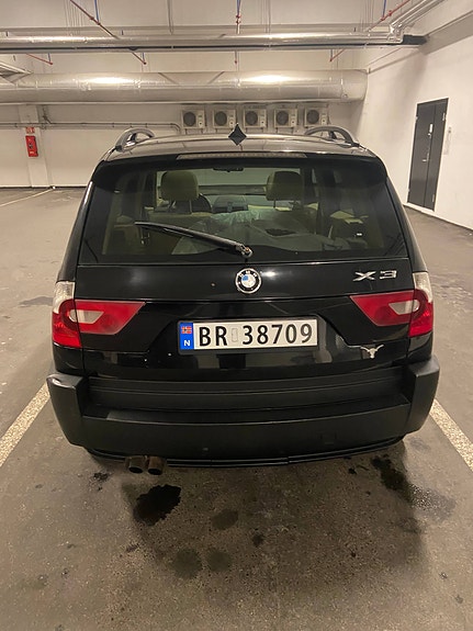 BMW X3 3 of 4