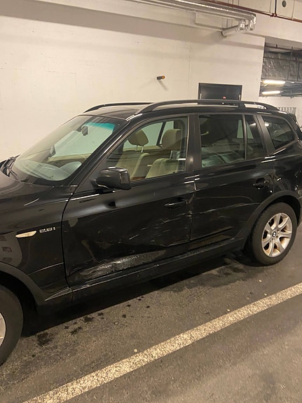 BMW X3 2 of 4