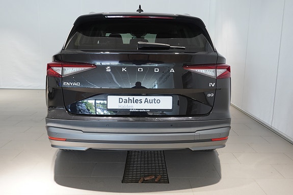Skoda Enyaq 4 of 5