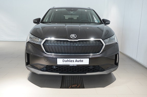 Skoda Enyaq 3 of 5