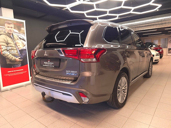 Mitsubishi Outlander 9 of 30