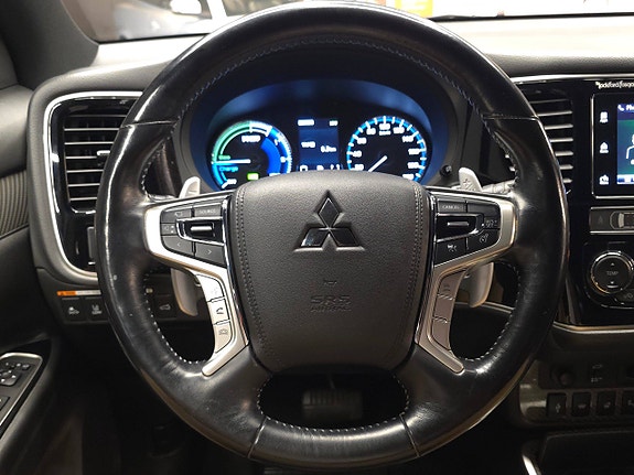 Mitsubishi Outlander 15 of 30