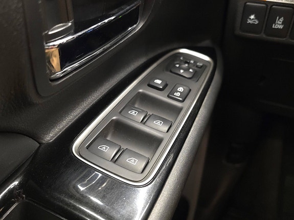 Mitsubishi Outlander 19 of 30