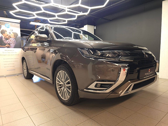 Mitsubishi Outlander 13 of 30