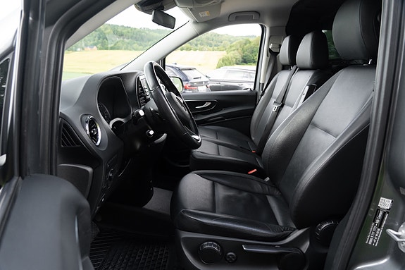 Mercedes-Benz Vito 119 12 of 25