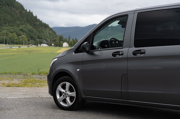 Mercedes-Benz Vito 119 6 of 25