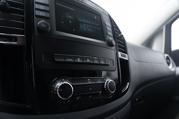 Mercedes-Benz Vito 119 19 of 25