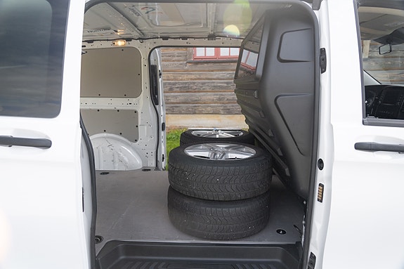 Mercedes-Benz Vito 119 20 of 23