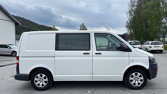 Volkswagen Transporter 2 of 30