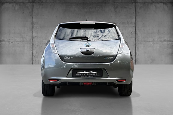 Nissan Leaf 5 of 5
