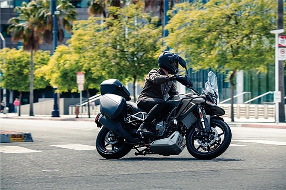 Suzuki V-Strom DL800RQ Kampanje nå-Spar 35.000,-! 2 of 5