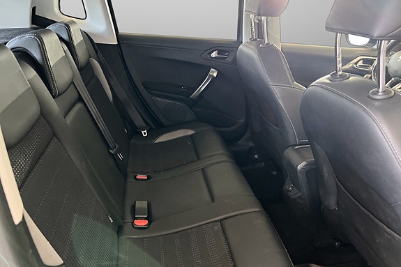 Peugeot 2008 10 of 12