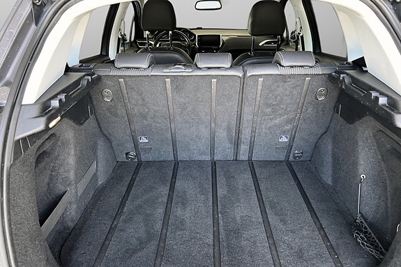 Peugeot 2008 6 of 12