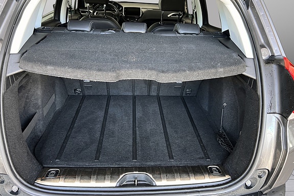 Peugeot 2008 7 of 12