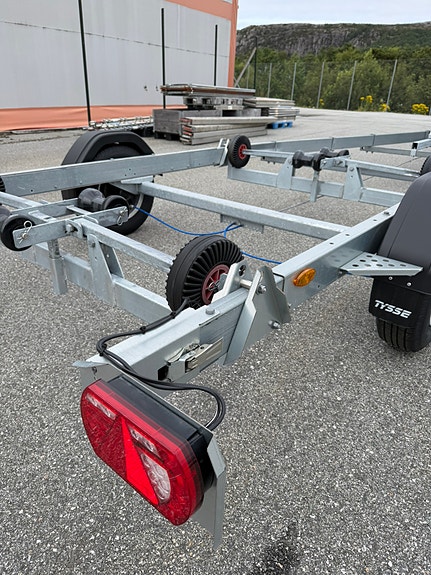 Nordkapp Airborne 6,3 Med 150HK Mercury selges med Båthenger 7 of 11