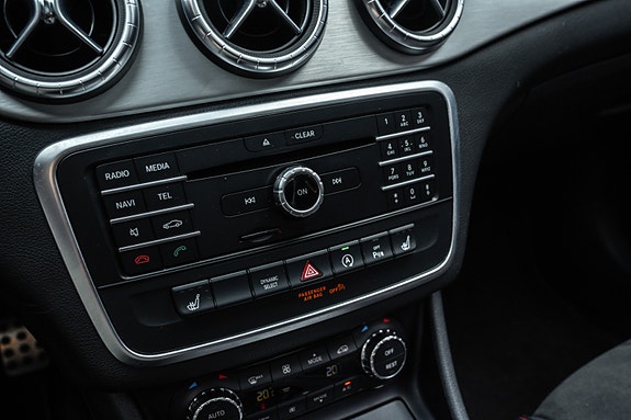 Mercedes-Benz CLA200 d 18 of 27