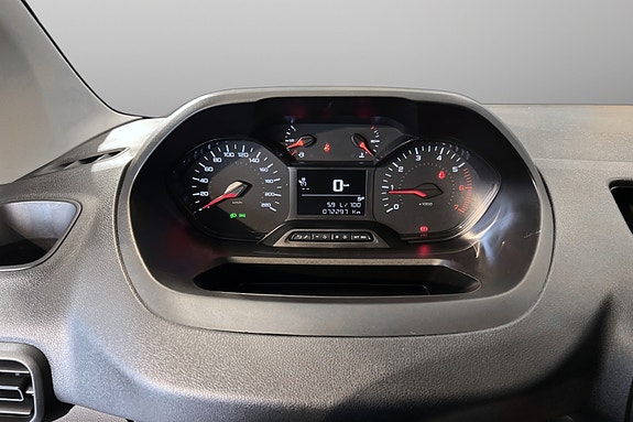 Peugeot Partner 10 of 16