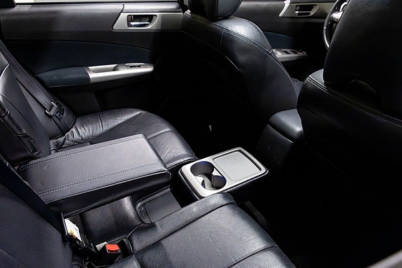 Subaru Forester 24 of 30