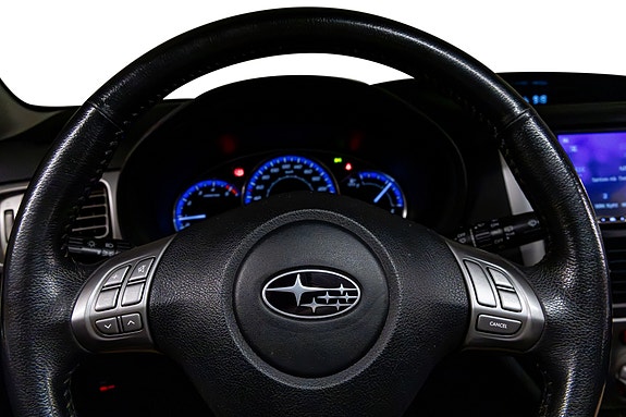 Subaru Forester 9 of 30