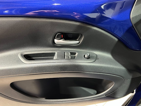 Toyota Aygo X 24 of 27