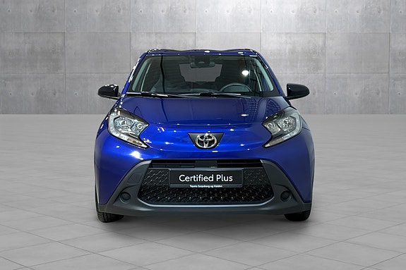 Toyota Aygo X 8 of 27