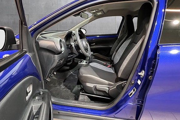 Toyota Aygo X 10 of 27