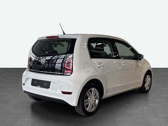 Volkswagen UP! 6 of 17