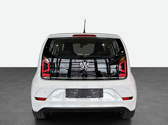 Volkswagen UP! 5 of 5