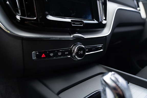 Volvo XC60 21 of 27