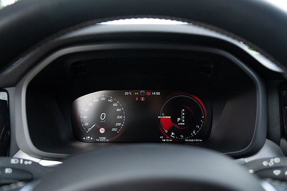 Volvo XC60 18 of 27