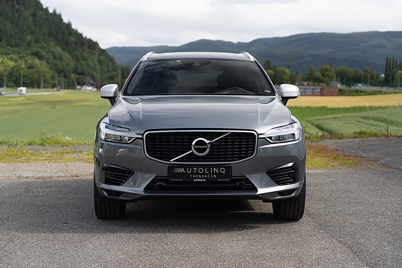 Volvo XC60 8 of 27