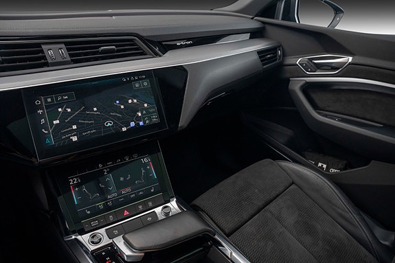 Audi e-tron Sportback 12 of 28