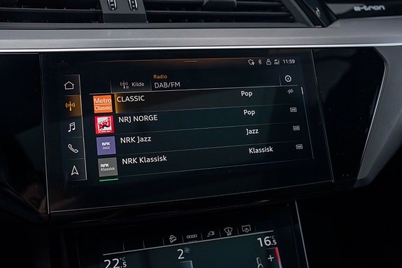 Audi e-tron Sportback 18 of 28
