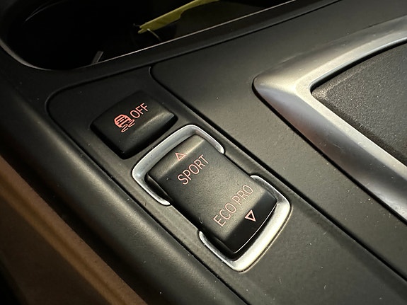 BMW 320xd 21 of 30