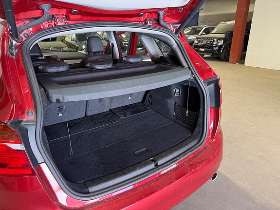 BMW 220d 16 of 30