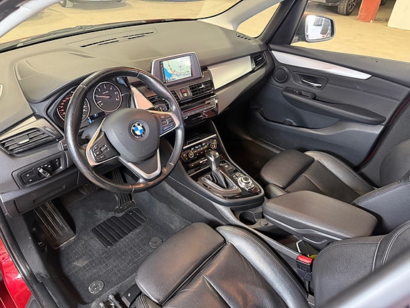 BMW 220d 29 of 30