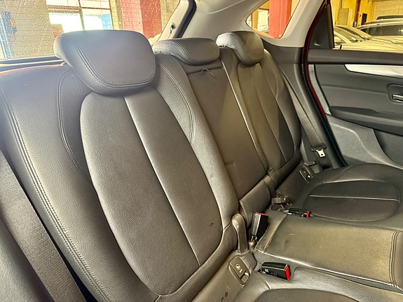 BMW 220d 22 of 30