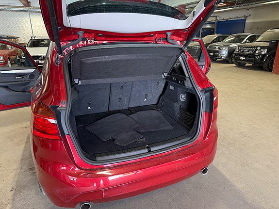 BMW 220d 18 of 30