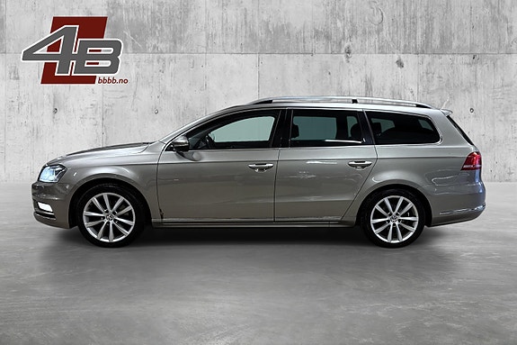 Volkswagen Passat 8 of 30