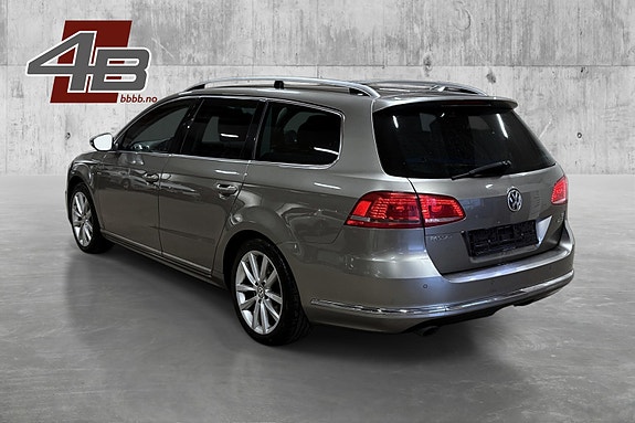 Volkswagen Passat 7 of 30