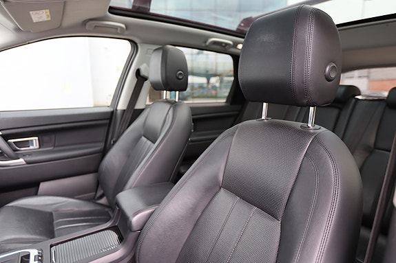 Land Rover Discovery Sport 12 of 30