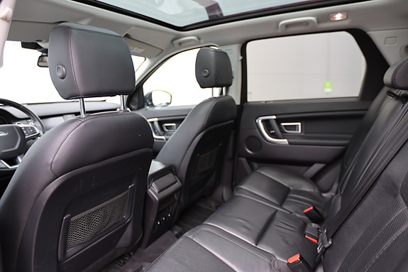 Land Rover Discovery Sport 13 of 30