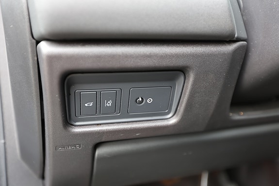 Land Rover Discovery Sport 8 of 30