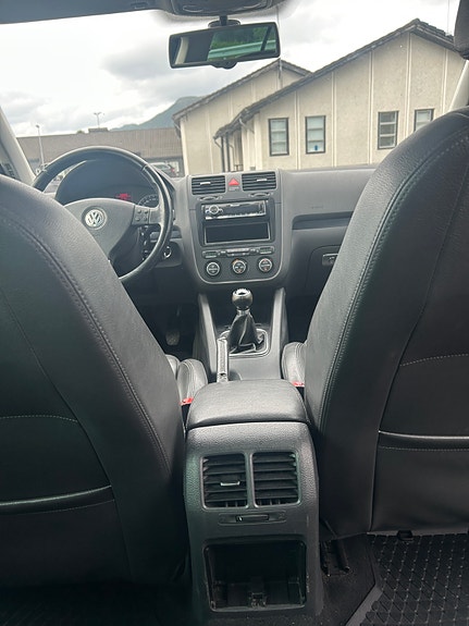 Volkswagen Golf V 20 of 23
