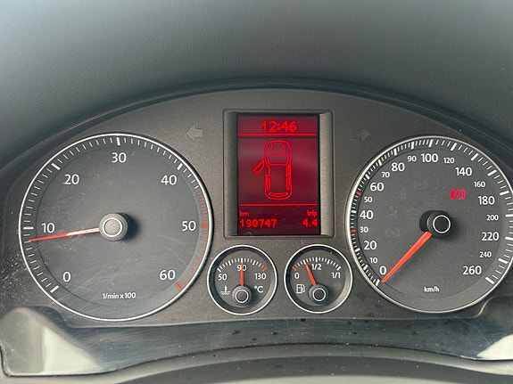 Volkswagen Golf V 12 of 23